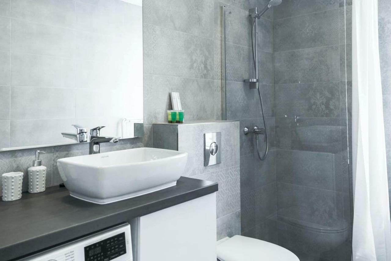 Kalamehe Modern Apartment 2 Near City Center Pärnu Kültér fotó
